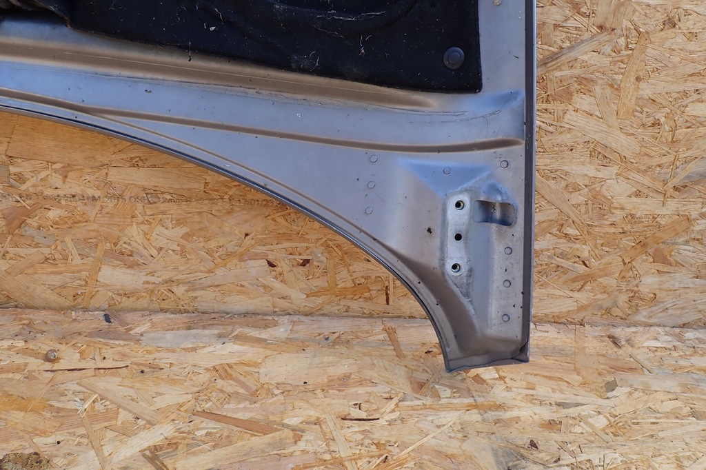 фото №15, Капот крышка двигателя peugeot 307 ezrc