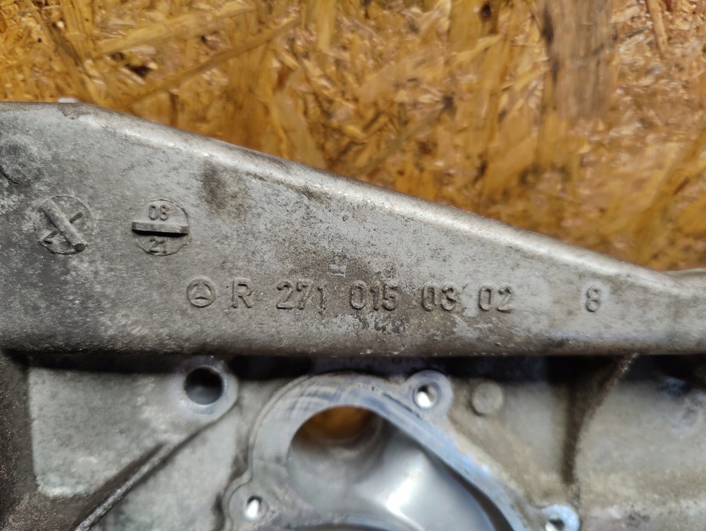 фото №2, Корпус розподільного валу mercedes w204 1.8 cgi r2710150302