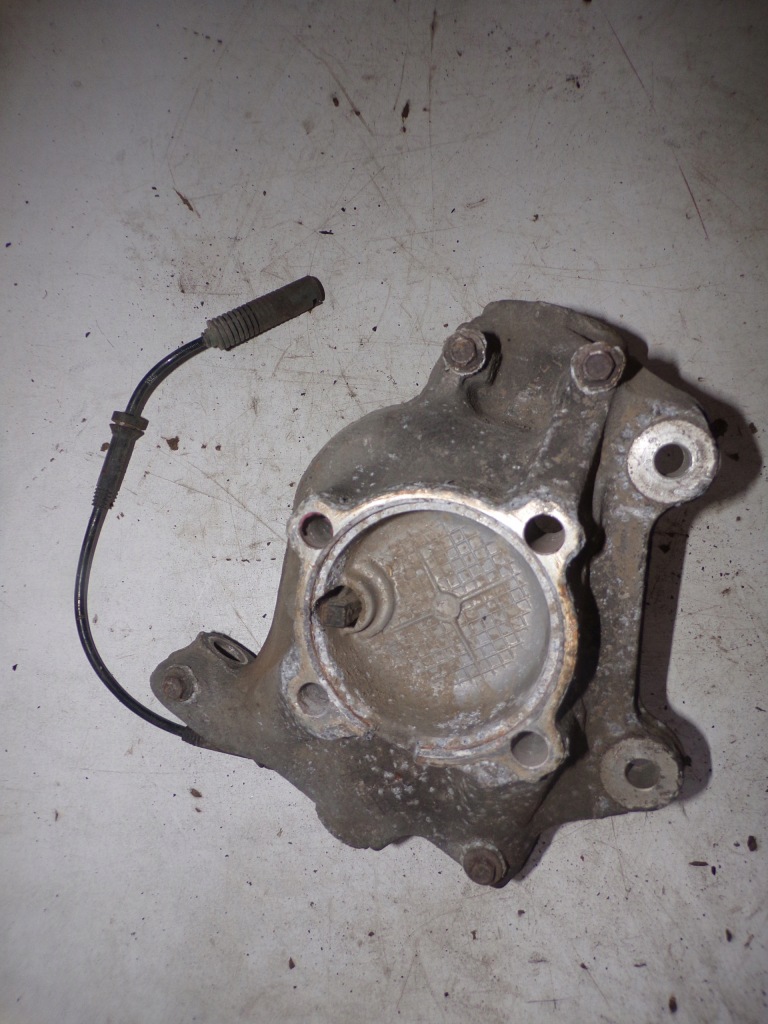 Купити Поворотний кулак ліва перед bmw 1 3 e90 z4 e89