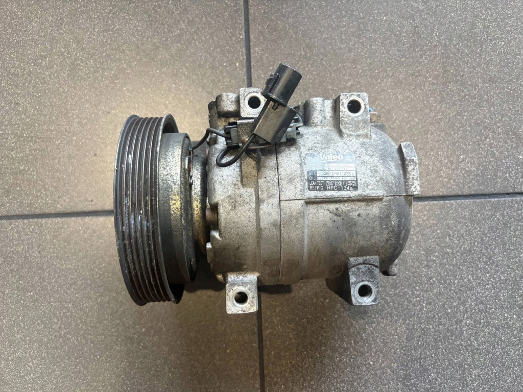 Купить Компрессор кондиционера ssangyong 6642300011