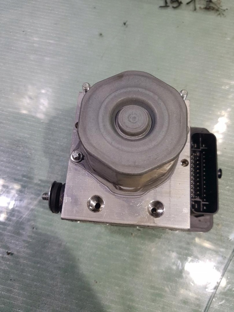 фото №3, Насос abs тормозная renault kangoo iii 476603498r