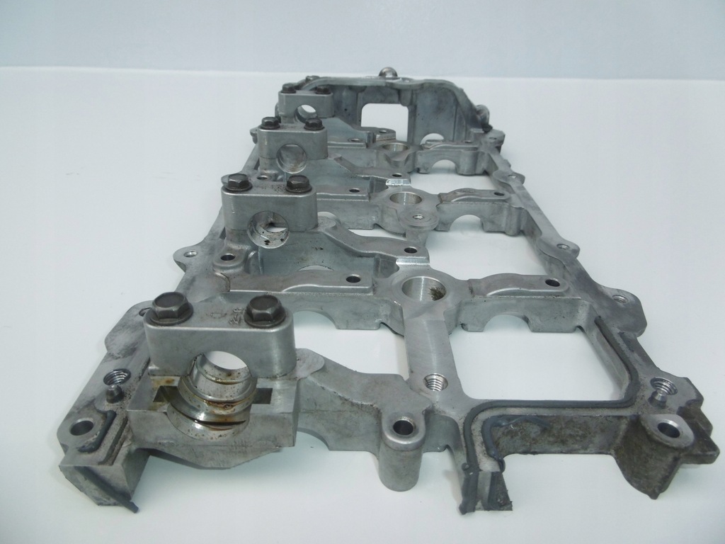 фото №7, Рамка корпус головки правая infiniti nissan 3.7 v6