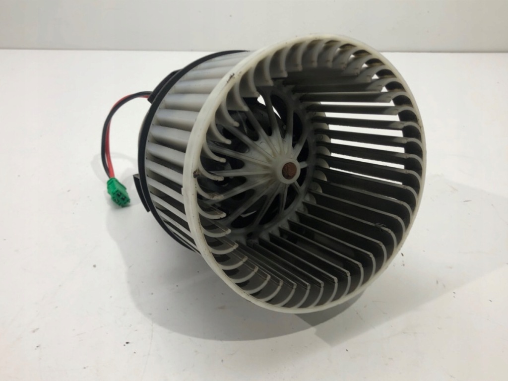 Купить Воздуходувка обдув peugeot 308 ii db271001