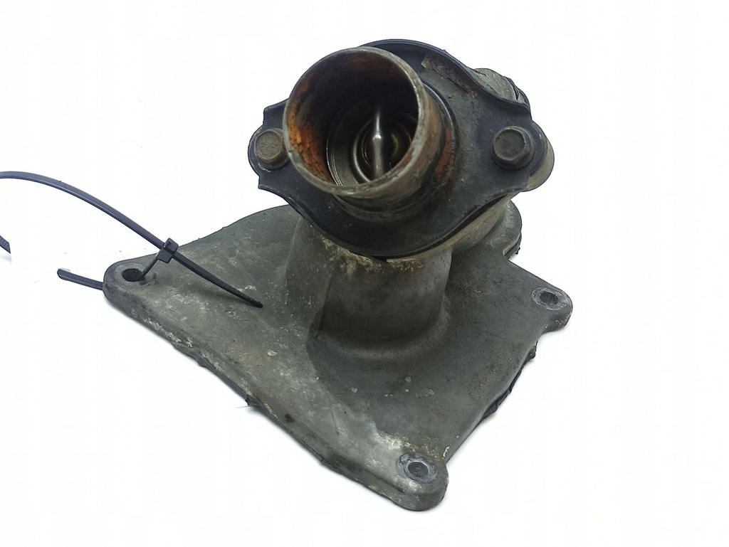 фото №5, Корпус термостата cadillac sts seville 12555810