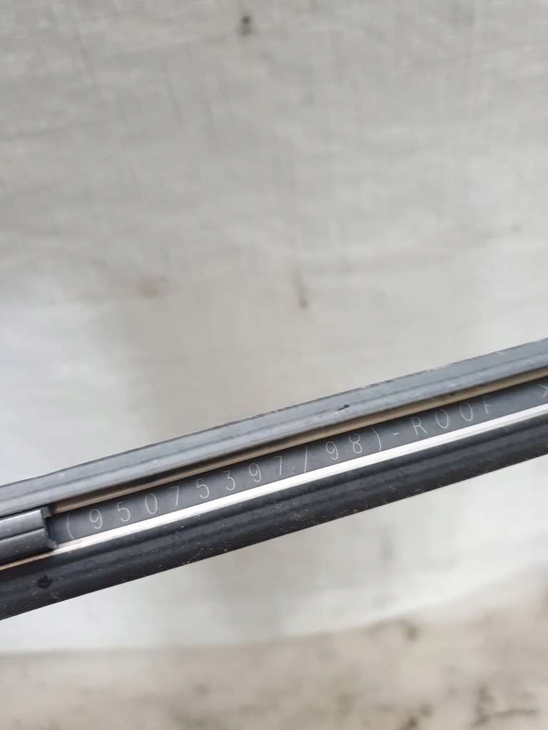 фото №10, Молдинг дах дахова ліва opel karl 15r