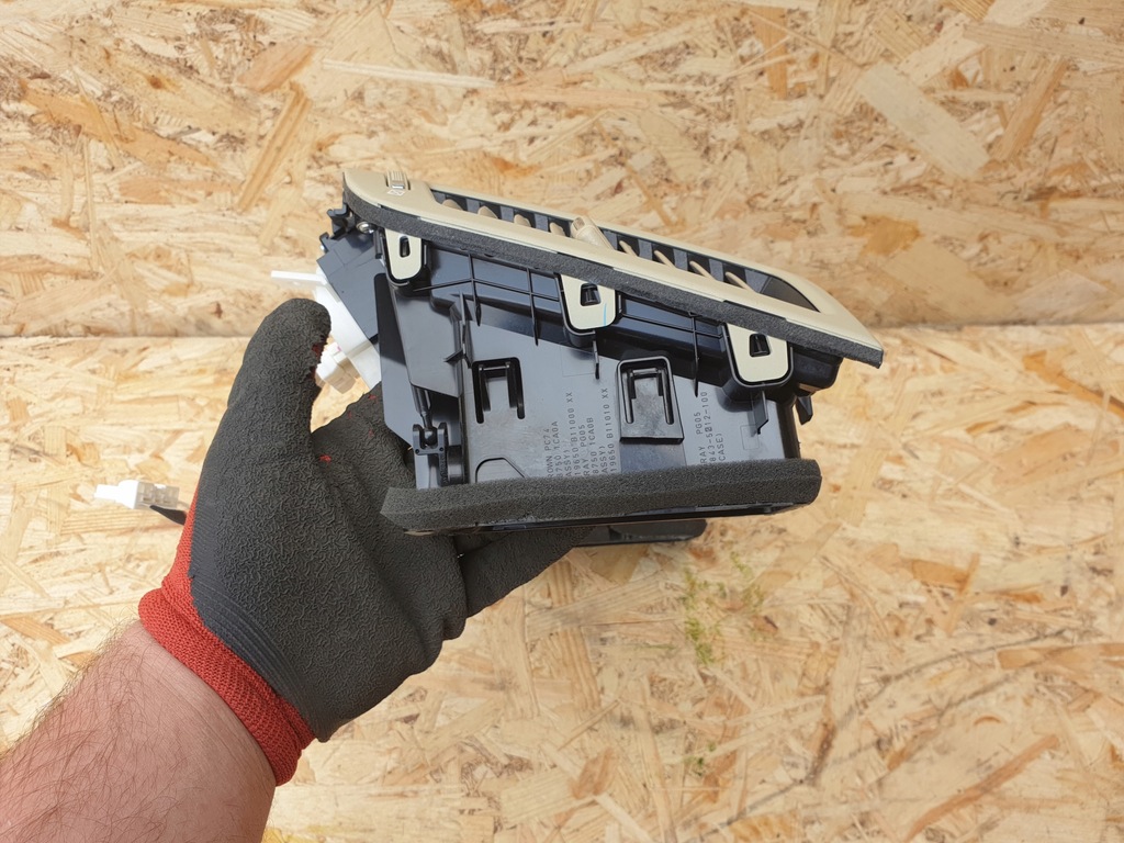 фото №9, Infiniti qx70 панель навигации рамка