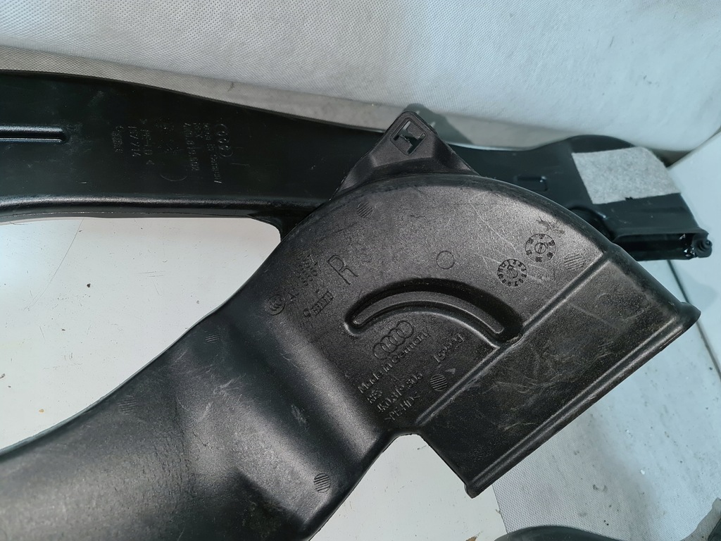 фото №7, Комплект туннель воздушный audi a6 c8 4k0