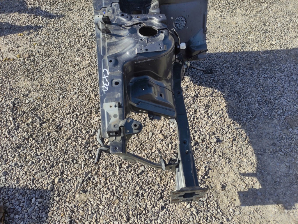 фото №2, Mazda cx-30 чверть права передня поріг блок двигуна