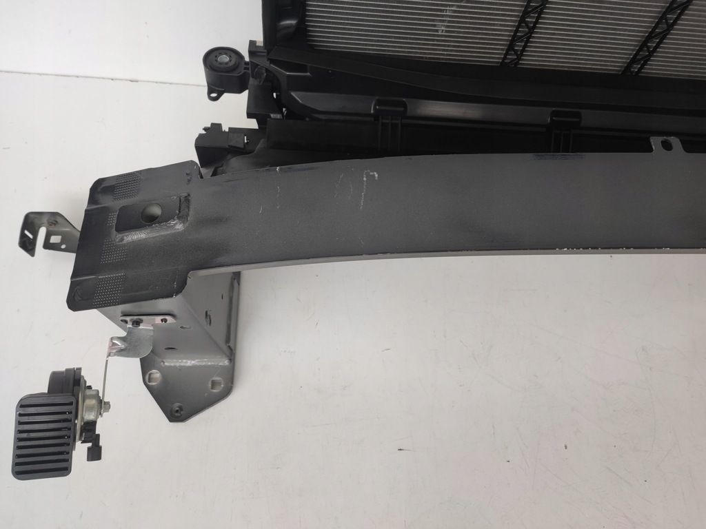 фото №8, Pas передній підсилювач радіатор вентилятор volvo xc40 2.0d дизель автоматична коробка передач