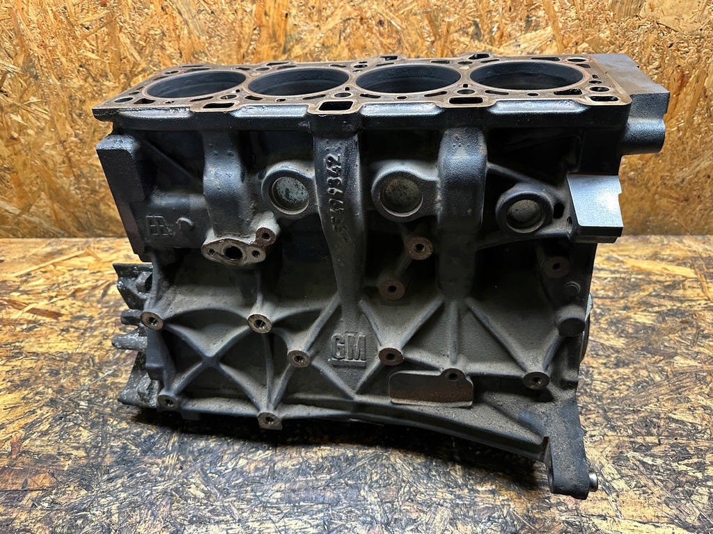 фото №9, Блок двигуна dół wał поршні insignia b b20dth 2.0 cdti