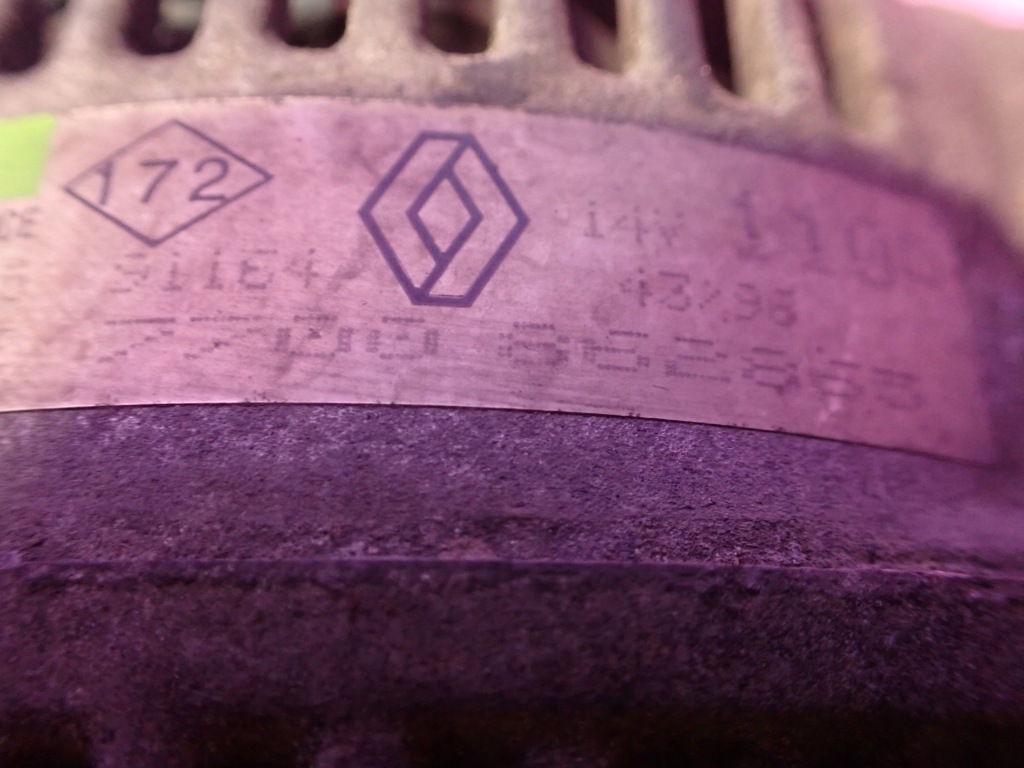 Megane 1 1.4 70km генератор 7700862865 110a с Разборки