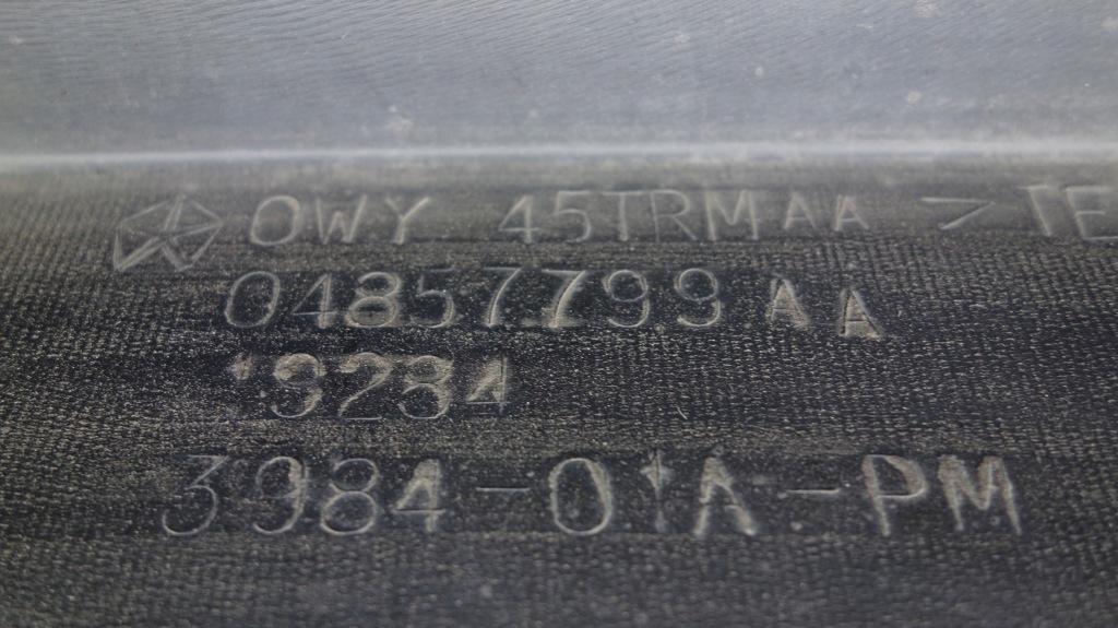 фото №10, Chrysler voyager 05- 07 usa бампер перед передний / 3901