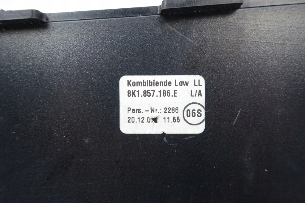 фото №6, Рамка корпус дисплея audi a4 b8 8k1857186e