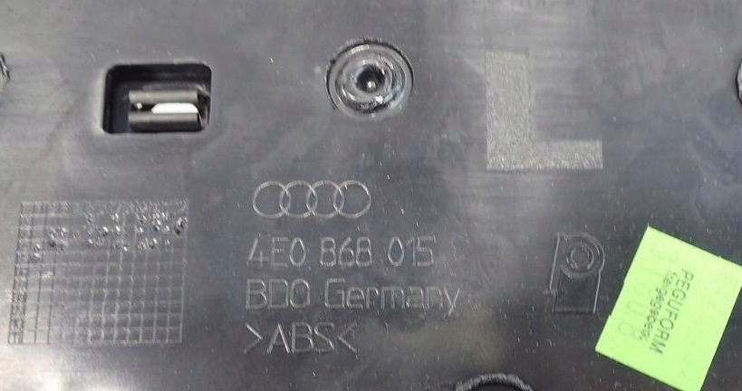 фото №8, Обшивка дверь левый перед 4e0868015 audi a8 s8 d3