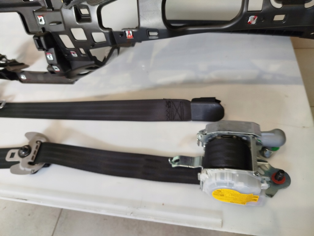 фото №8, Панель приладів панель приладів консоль подушки безпеки ремені подушка безпеки hyundai i30 ii