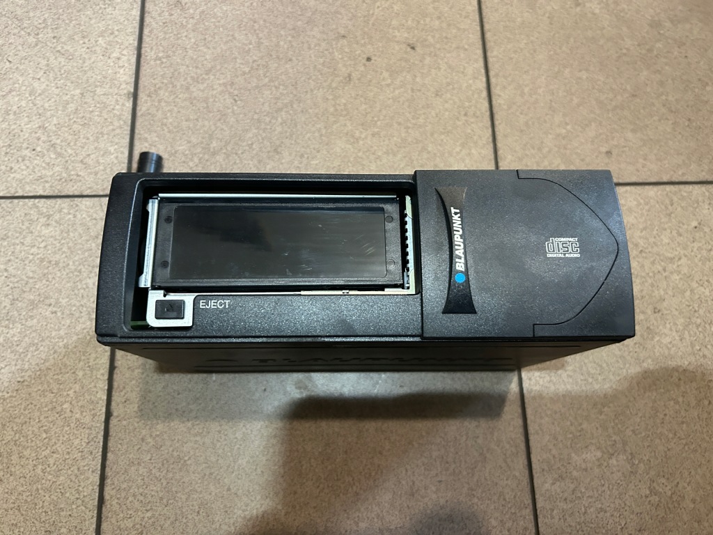 фото №4, Чейнджер cd blaupunkt audi a6 c5