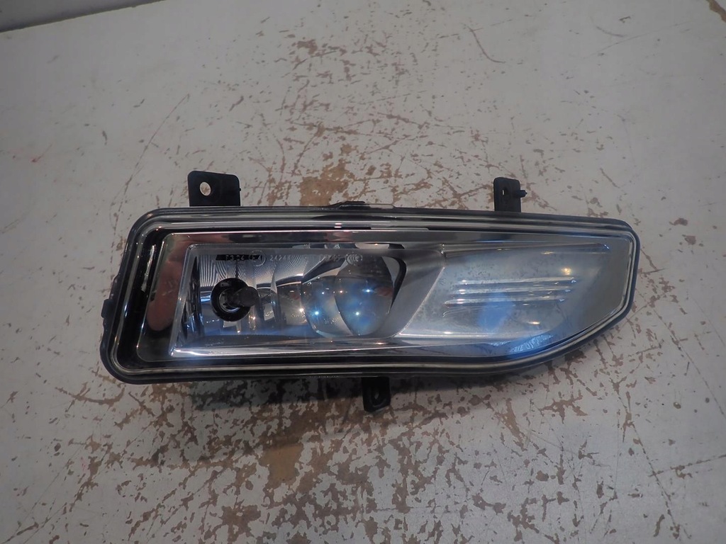 фото №1, Противотуманная фара правый nissan micra k14 qashqai ii lift 17-