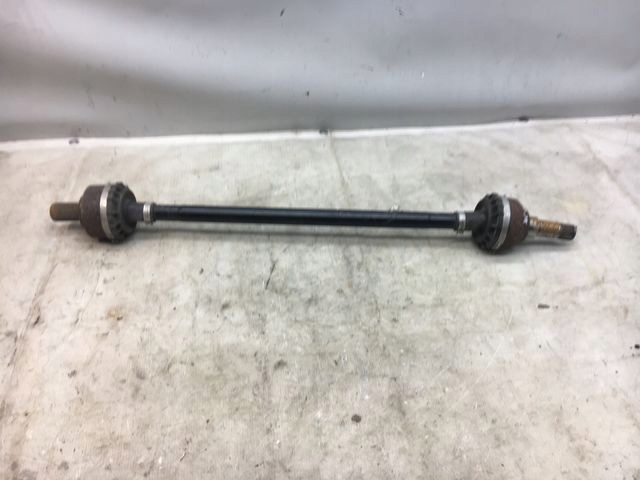 фото №1, Volvo xc60 ii приводной вал задняя 50886845