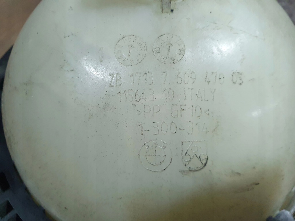 фото №7, Bmw z4 g29 бачок розширювальний 7609470