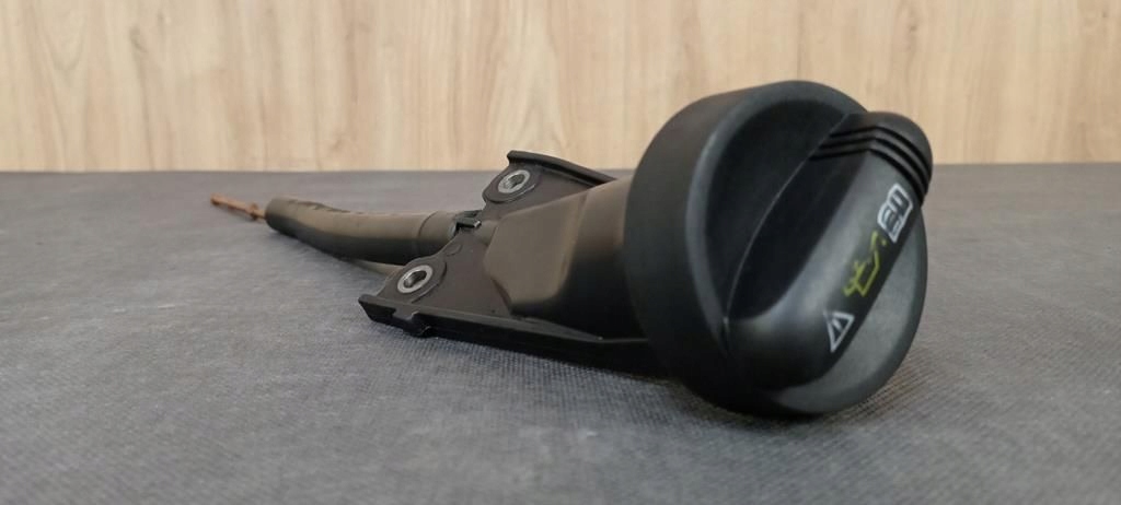 фото №1, Mercedes a-klasa w176 щуп щуп масла 1.5 cdi 8200722806