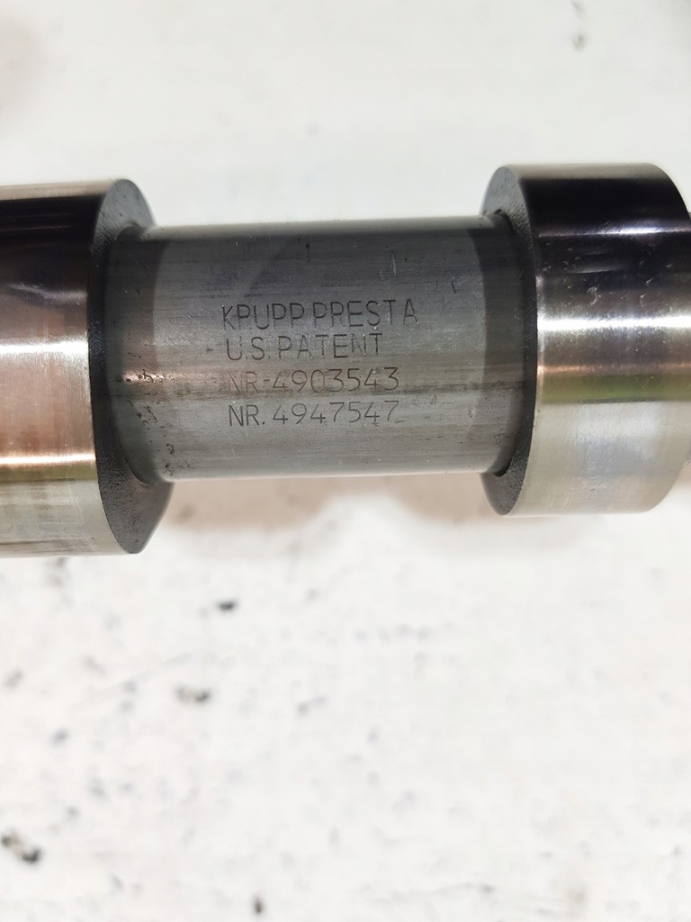 фото №12, Вал розподільного валу всмоктуючий 30777262 volvo v70 xc70 xc90 2.4d d5244t