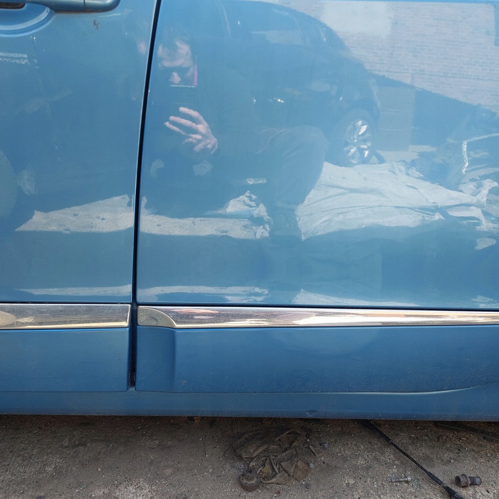 фото №5, Renault grand scenic 3 iii дверь левый задняя код лакокрасочного покрытия terpb