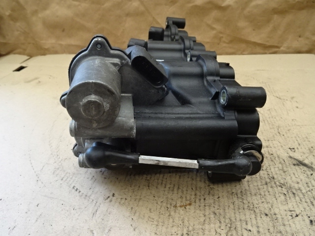 фото №3, Коллектор всасывающий регулятор audi 13 vw 059129086l