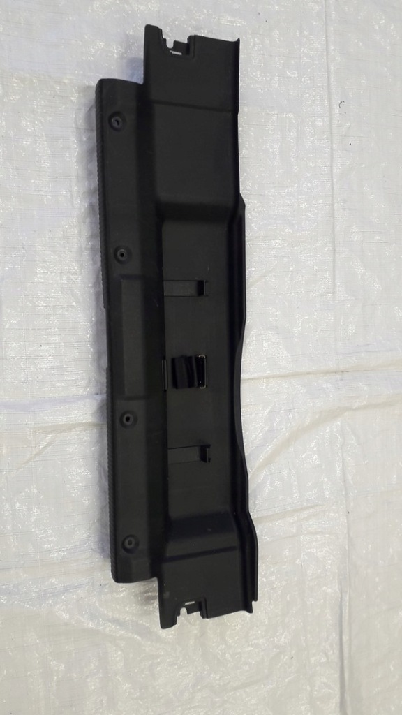 Audi a3 накладка оббивка поріг 8l0863471b granat Оригінал