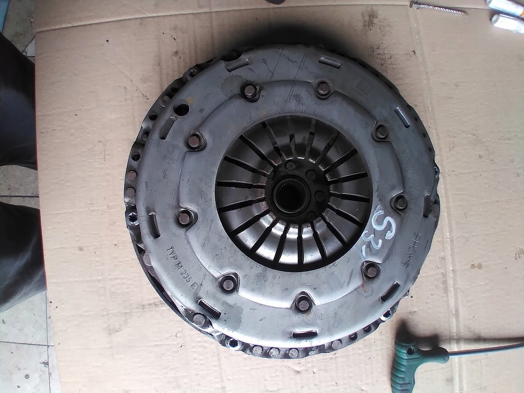 фото №1, Peugeot citroen opel 1.2 thp колесо двомасовий зчеплення 9813672080