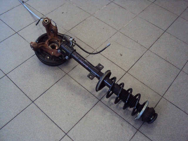 фото №5, Поворотный кулак правый задняя dacia duster ii 4x4 1.5d 17-