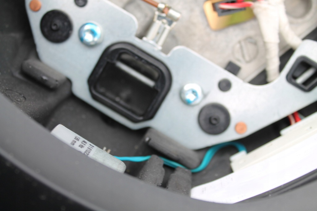 фото №7, Bmw 5 f11 f10 воздуховод multi ассистент вибрации