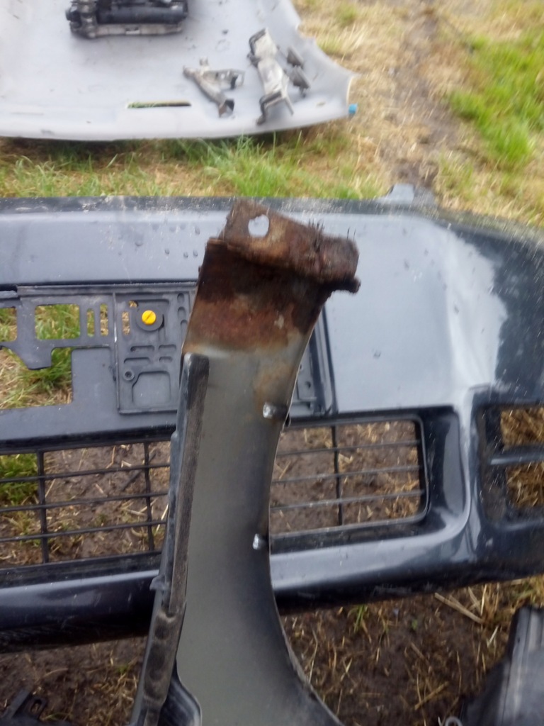 фото №12, Toyota avensis verso 04-09 lift бампер капот крылья лампы комплект