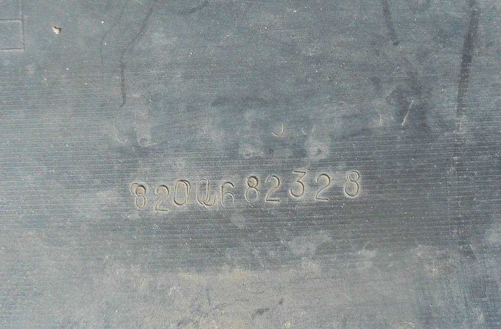 Clio 3 накладка плита під  бампера перед джгут 8200682328 8200459727c Ціна