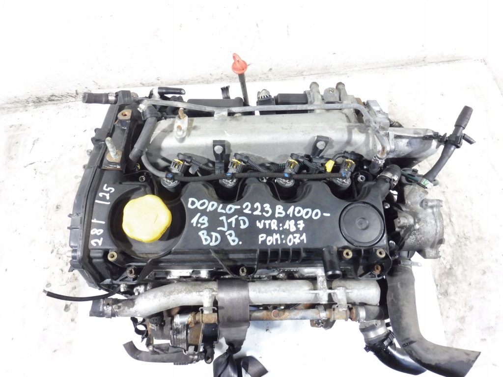 Купити Двигун стійку  223b1000 насос форсунки turbo fiat doblo 1.9 jtd 105 km