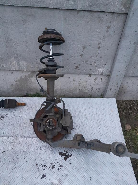 фото №12, Almera tino n16 00- 1.8 mcperson поворотный кулак рычаг