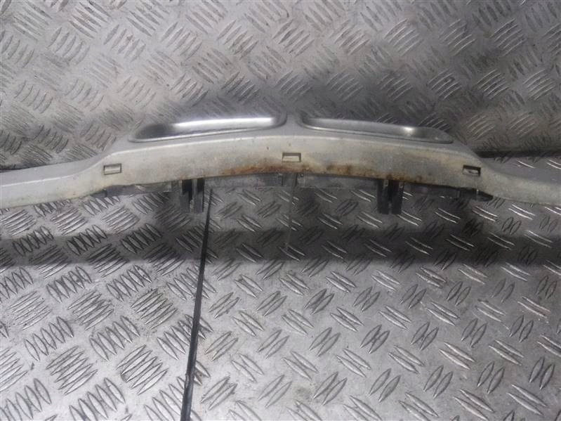 Решётка  решётка bmw e34 Недорого