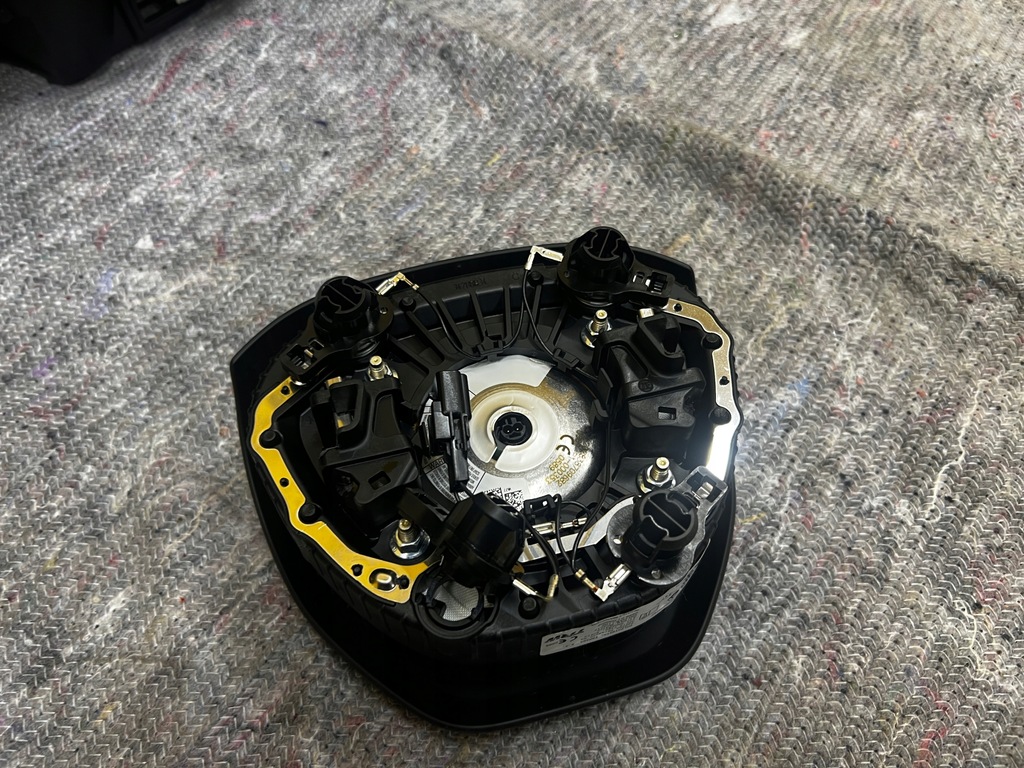 фото №8, Приборная панель приборная приборная панель 2x подушка безопасности подушка водителя dacia sandero iii 3