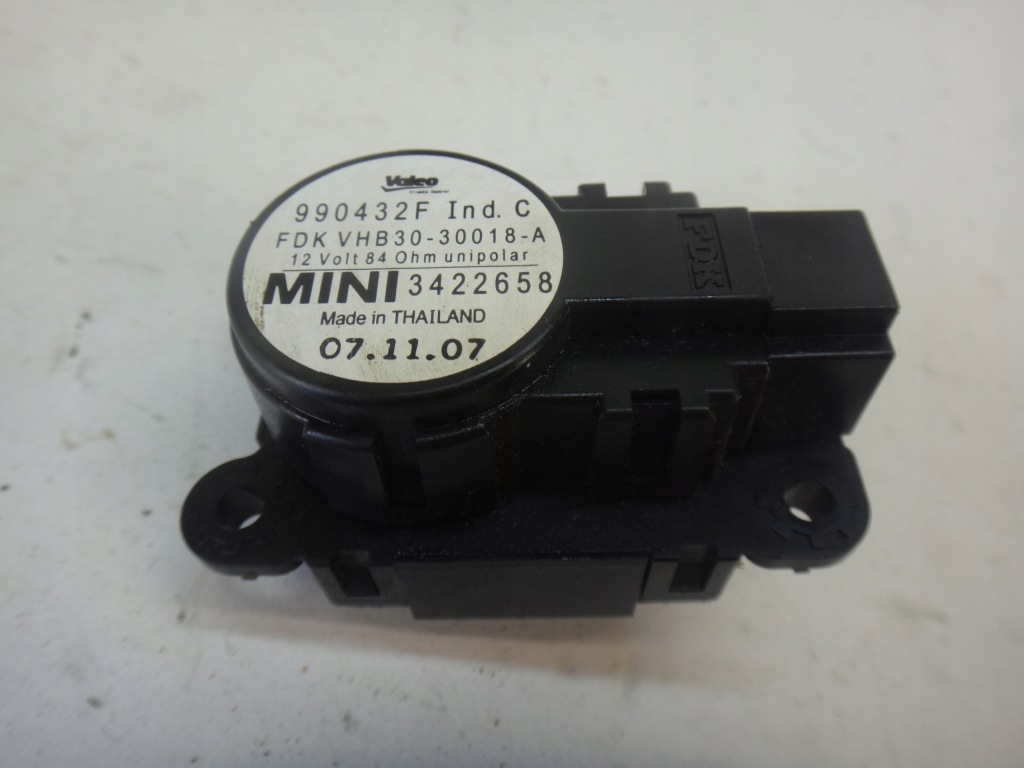 Купить Моторчик отопителя mini r55 r56 r57 r58 r59 r60 r61