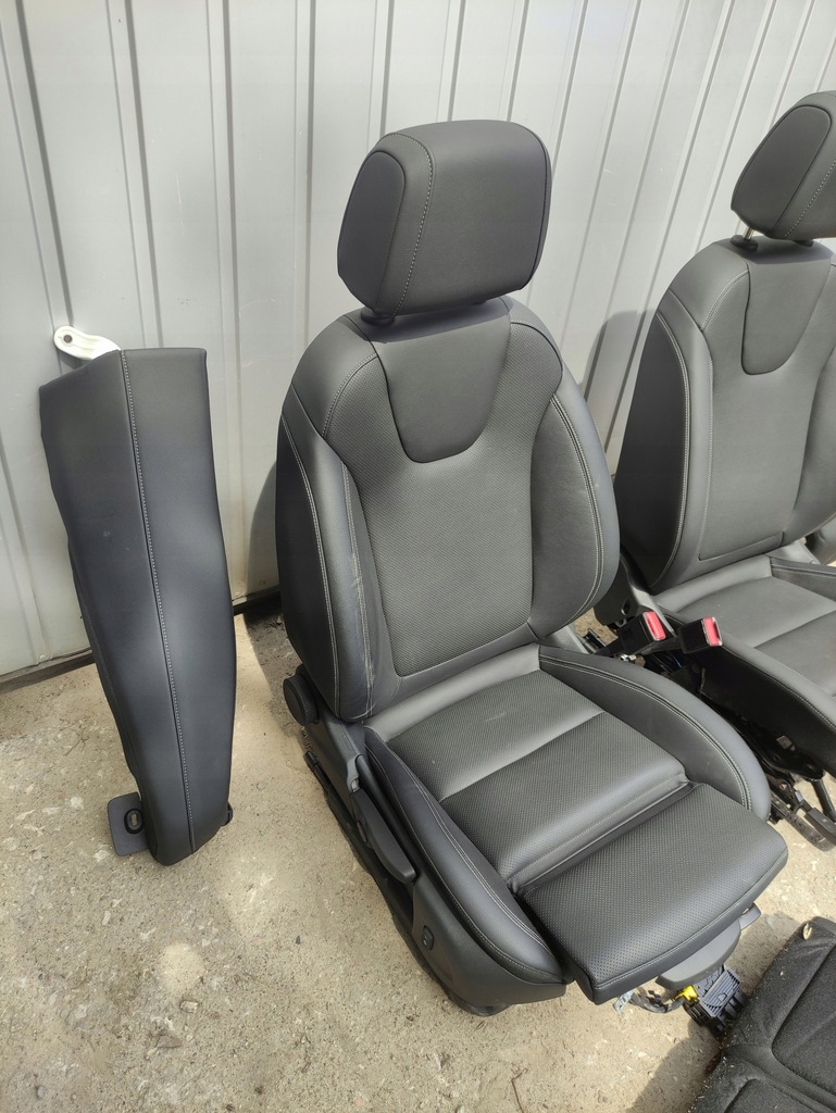 фото №7, Opel insignia b сидіння шкіра перед задня + подушки безпеки