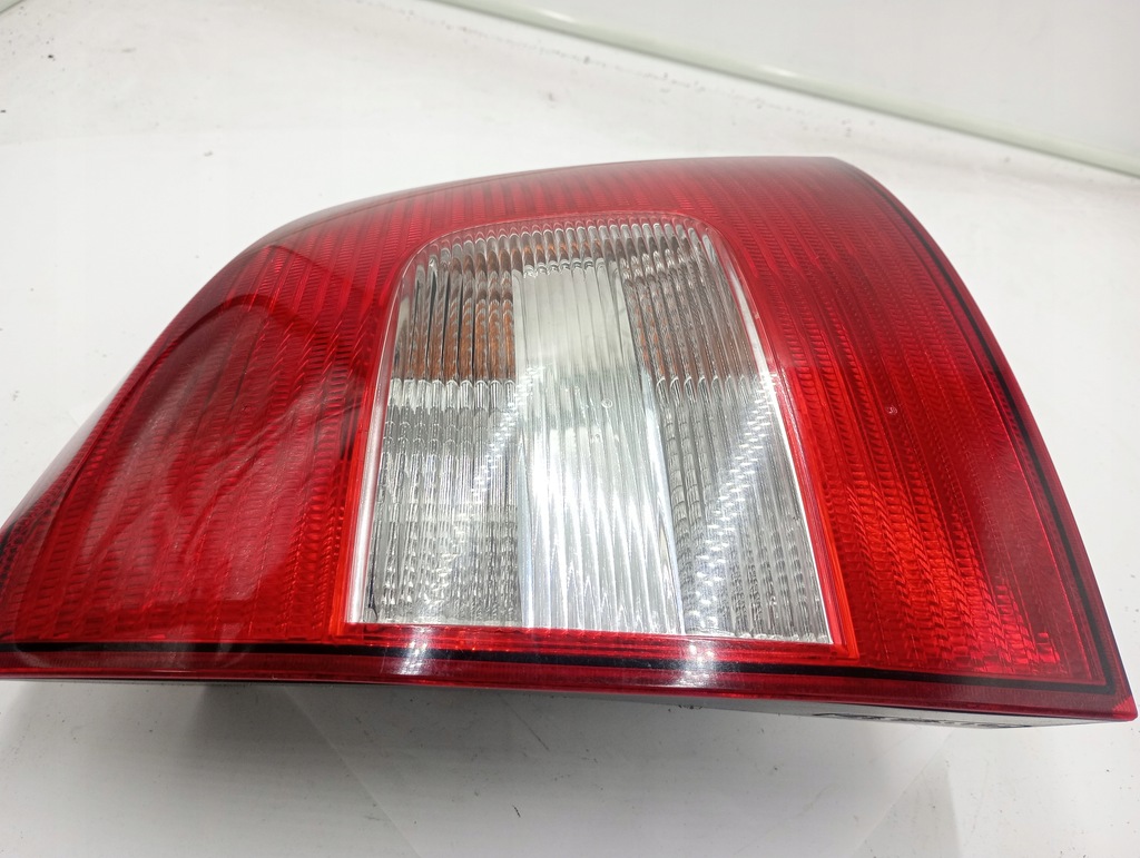 фото №8, Лампа правий задня skoda octavia ii kombi lift 1z9945096a