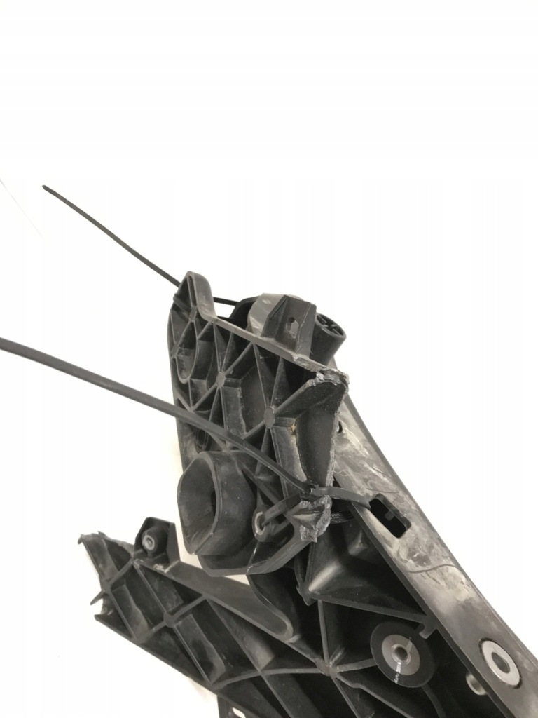 Купить Tesla model 3 ремень усилитель перед 1118289-00-j