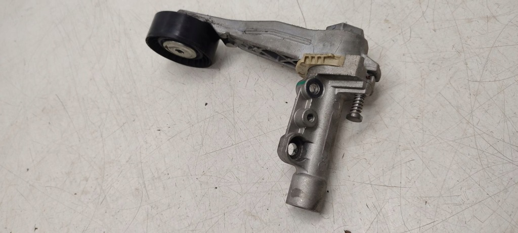 Натяжитель ремень оборудование mini r56 кабриолет  one 1,6 в Украине