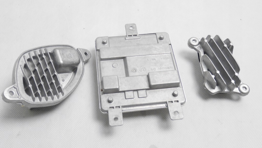 фото №4, Bmw 1 f40 комплект преобразователь full led правая лампа