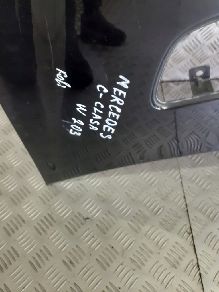 фото №5, Капот mercedes w203 197u