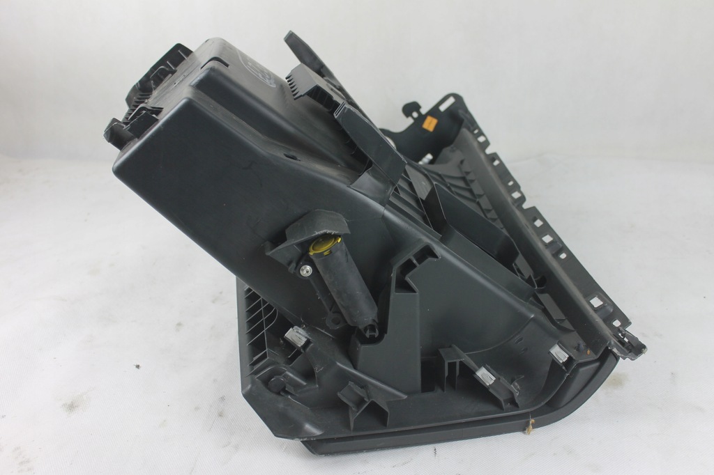 фото №10, Бардачок консолі пасажира панелі ручка renault scenic iii 3 681080004r