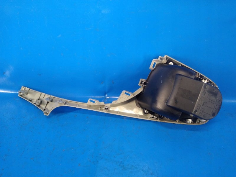 фото №4, Бардачок між siedzeniami toyota prius - 30 09-17 5562547050