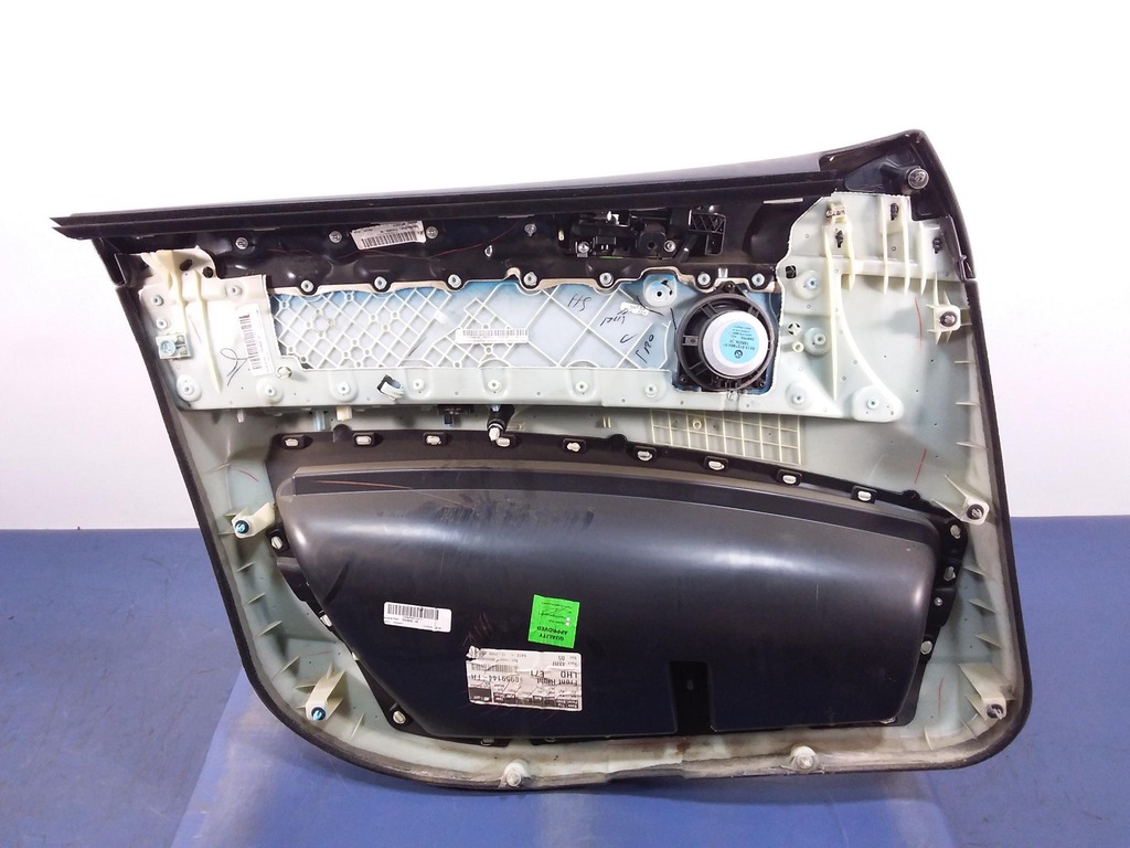 фото №7, Bmw x6 e71 обивка дверь перед правая обшивка