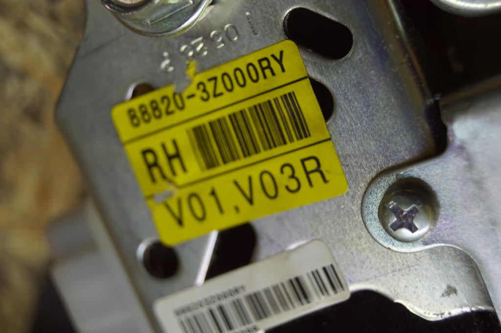 фото №9, Pas безопасности передний правый 88820-3z000ry