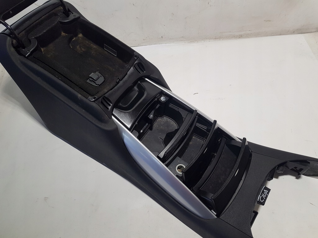 фото №6, Подлокотник mercedes w251 туннель средний