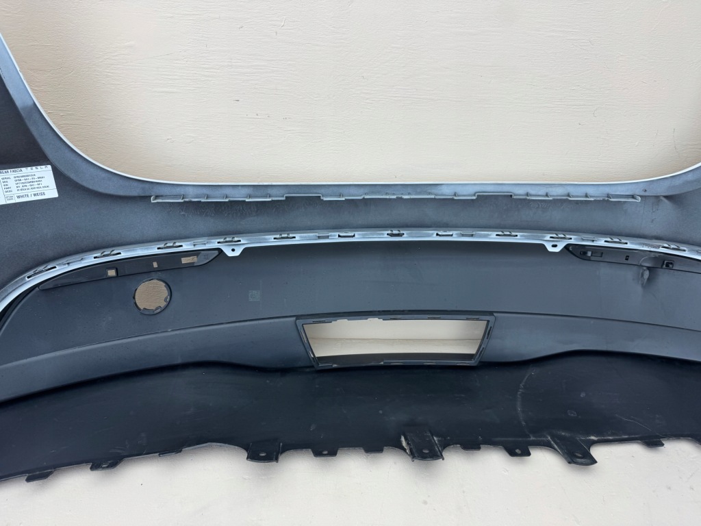 Tesla model y 20r- бампер задняя задний задняя 1691886-00 в Украине